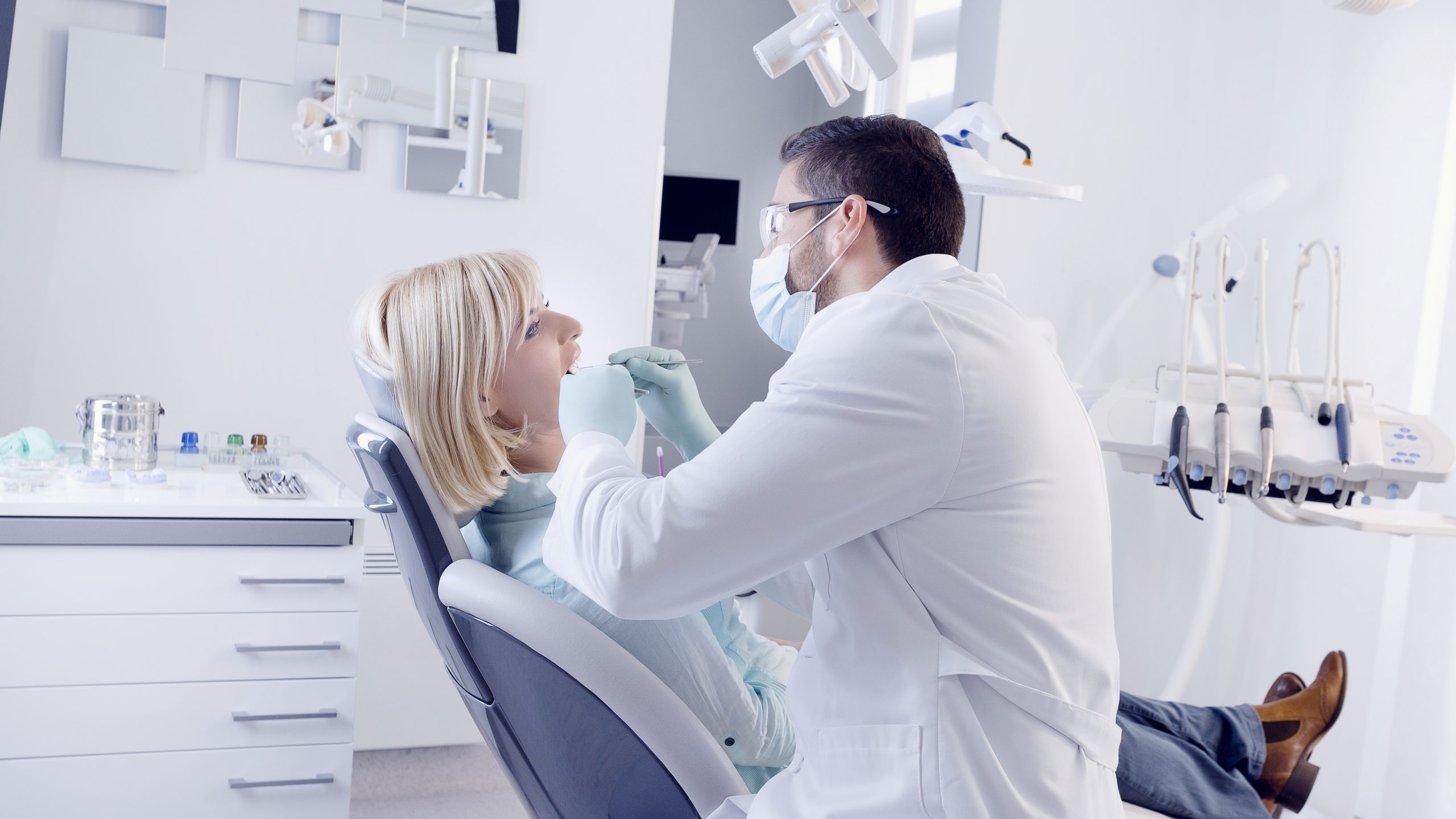 Dentist in Hickory Hills, IL